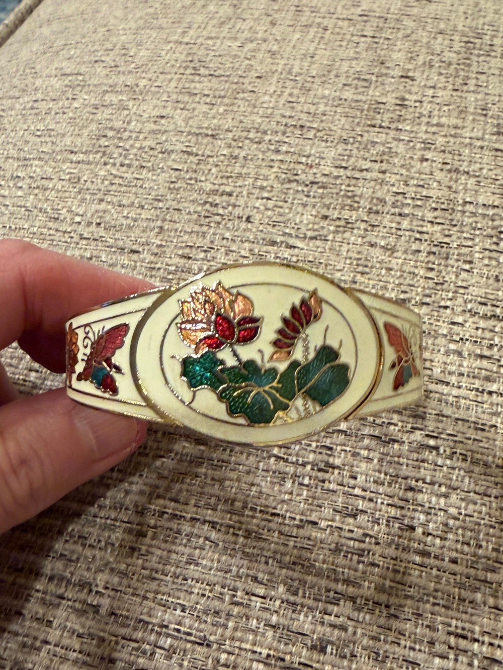 Cream Floral Cloisonné Hinged Bangle Bracelet